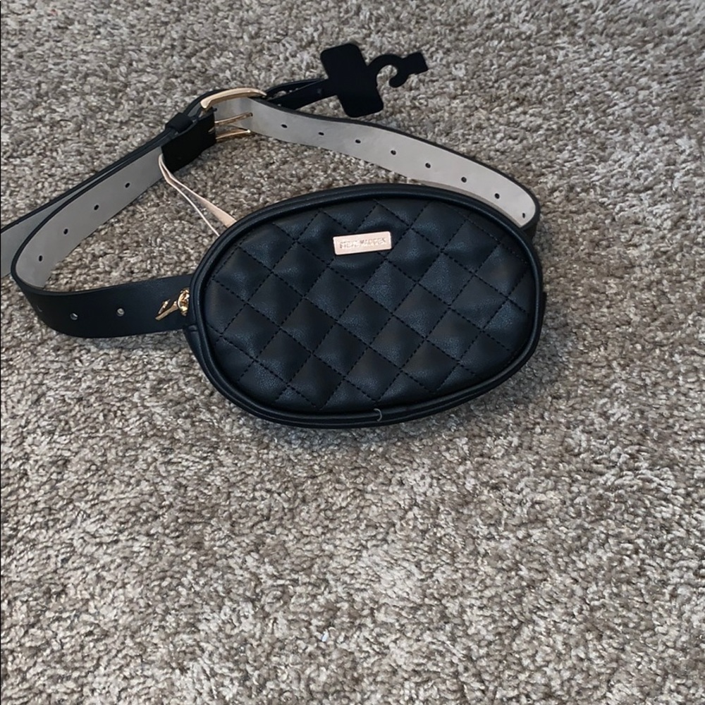 Steve Madden fanny pack